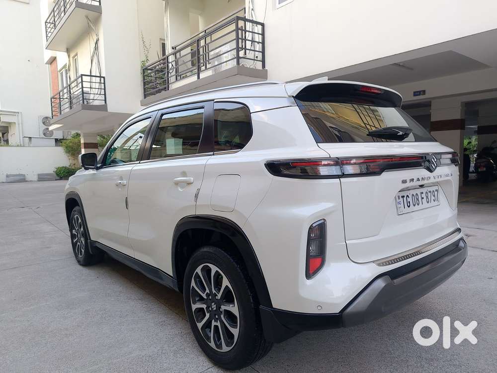 Maruti Suzuki Grand Vitara 1.5 Alpha Plus Intelligent Hybrid Ecvt, 2..