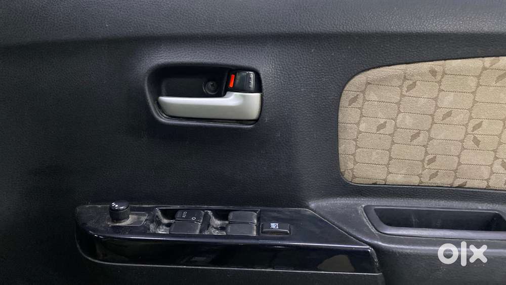 Maruti Suzuki Wagon R 1.0 Vxi, 2017, Petrol