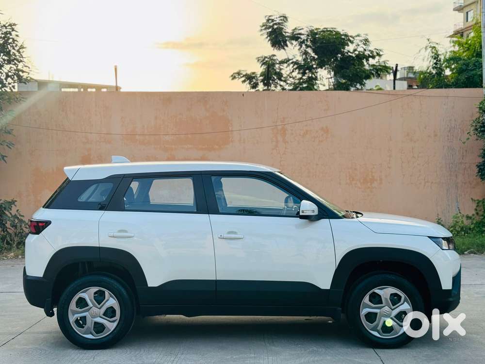 Maruti Suzuki Brezza, 2025, Petrol