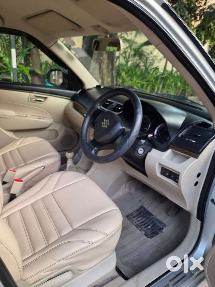 Maruti Suzuki Swift Dzire 1.2 Vxi Bsiv, 2015, Petrol