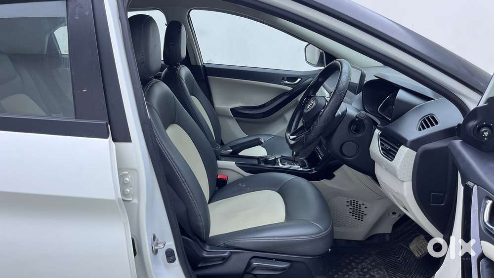 Tata Nexon 1.2 Revotron Xza Plus, 2023, Petrol