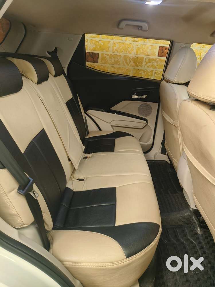 Mahindra Xuv300 W8 Diesel, 2019, Diesel