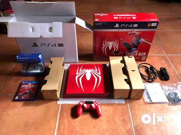 Sony PlayStation 4 Pro Console Marvel's Spider-Man 1TB