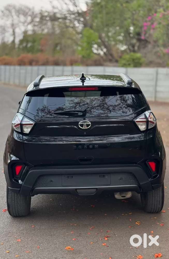 Tata Nexon 1.2 Revotron Xz Plus Hs Dark Edition, 2023, Petrol