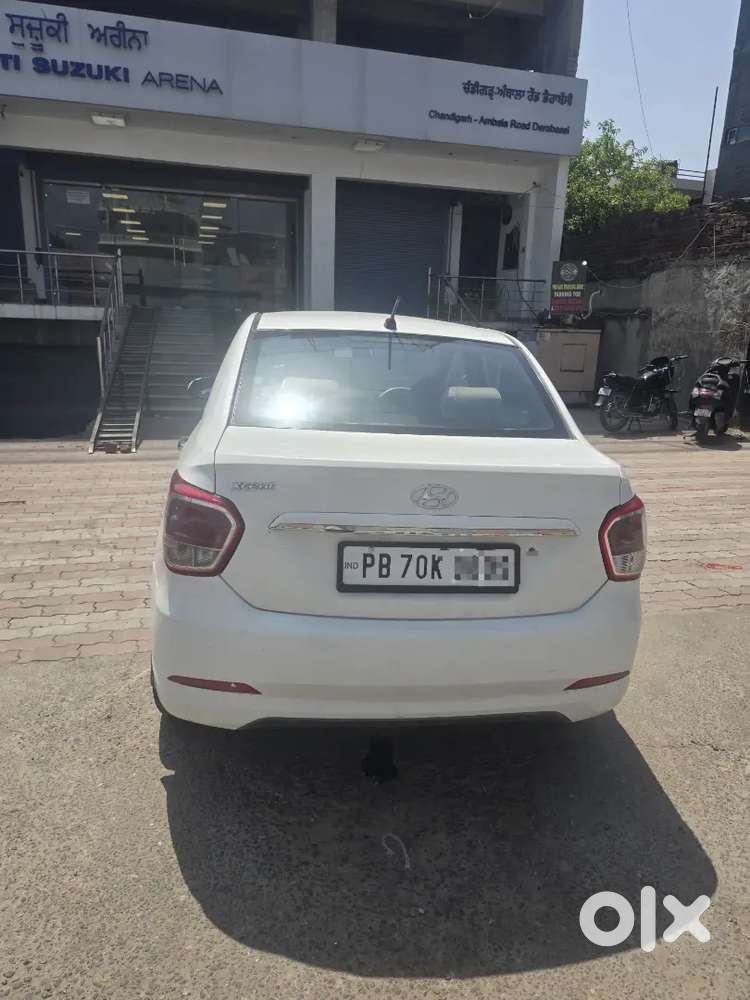 Hyundai Xcent Diesel 2016 Variant