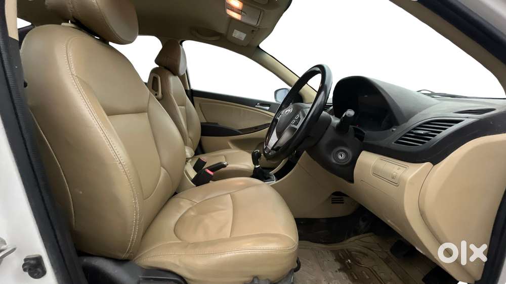 Hyundai Verna 1.6 Vtvt Sx, 2016, Petrol