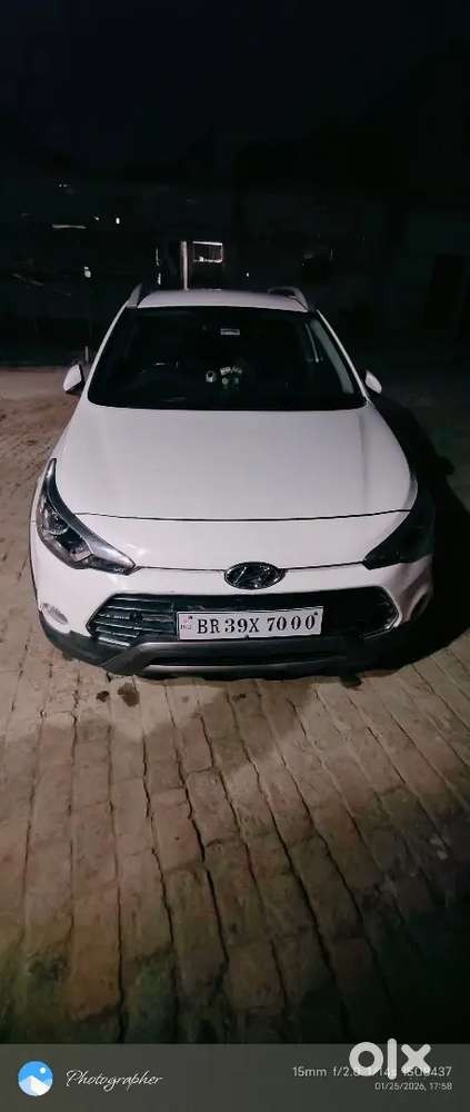 Hyundai I20 Active 2018 Petrol 52000 Km Driven