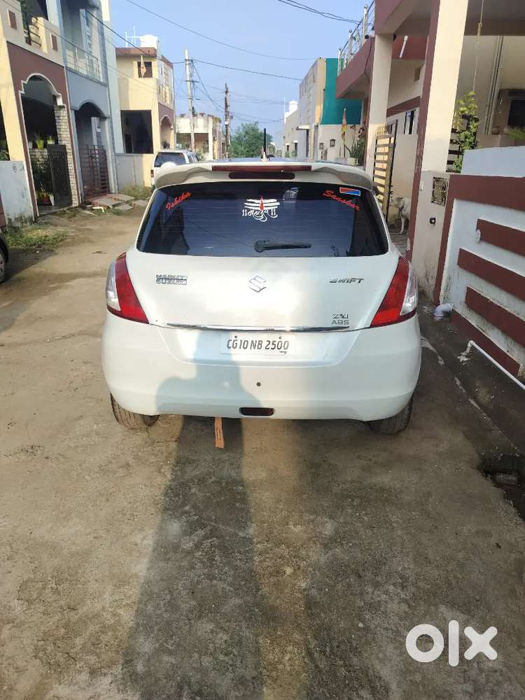 Maruti Suzuki Swift 2013 Petrol Manual