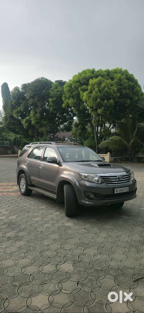 Grey Metallic Fortuner 2012 Model Automatic