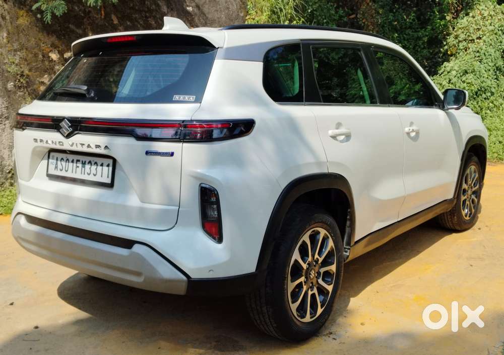 Maruti Suzuki Grand Vitara Smart Hybrid Alpha, 2023, Petrol