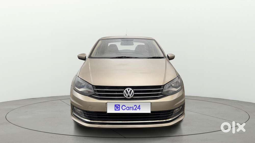 Volkswagen Vento Petrol Highline At, 2015, Petrol