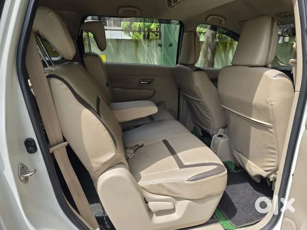 Maruti Suzuki Ertiga Vxi 2024