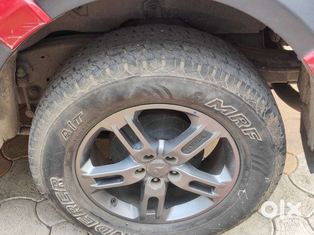 Mahindra Thar Lx 4-str Convertible At, 2022, Petrol