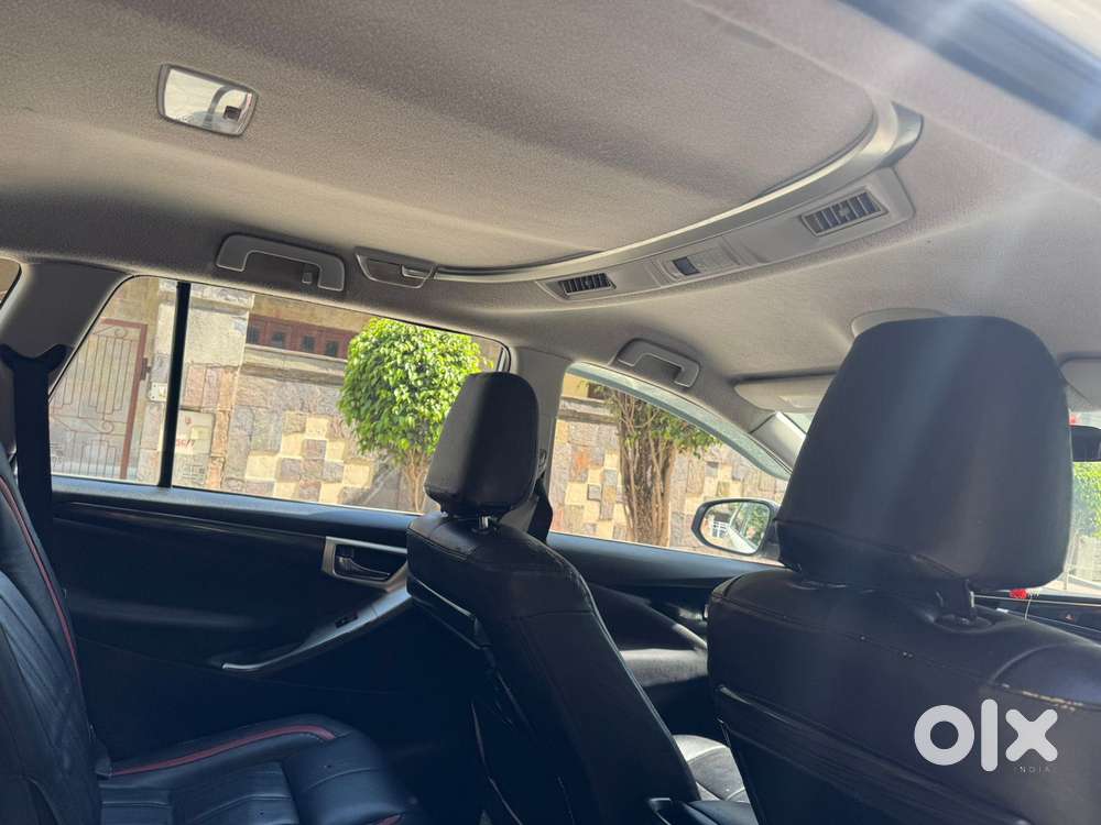 Toyota Innova Crysta Touring Sport 2.4 Mt, 2017, Diesel