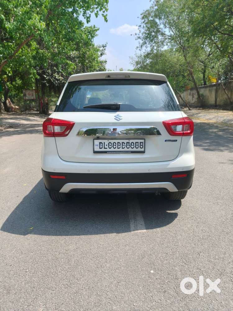 Maruti Suzuki Brezza 1.5 Zxi Plus At Smart Hybrid, 2021, Petrol