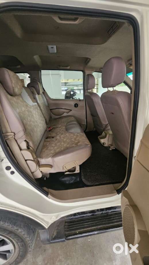 Mahindra Xylo, 2017