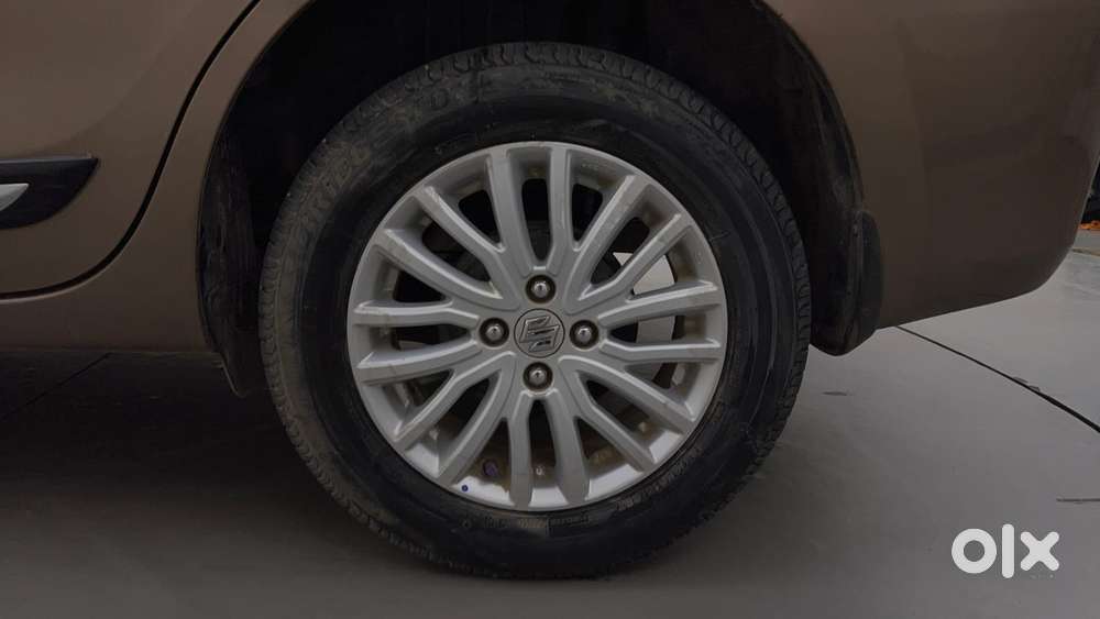 Maruti Suzuki Dzire Zxi Ags, 2020, Petrol