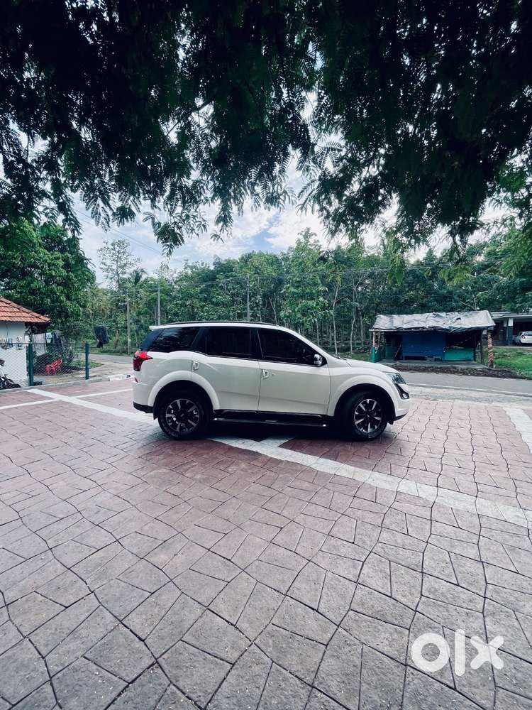 Well Maintained Nri Used Xuv 500 W11(o)