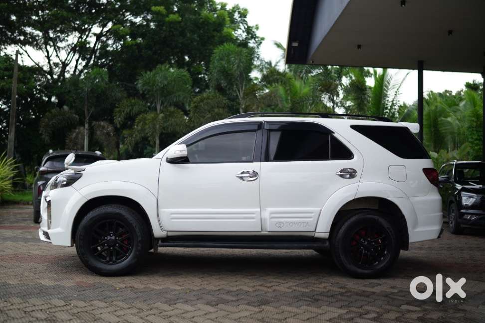 Toyota Fortuner, 2015, Diesel
