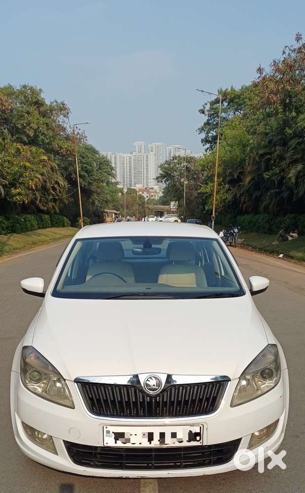 Skoda Rapid 1.5 Tdi Style/1.5 At Style, 2016, Diesel