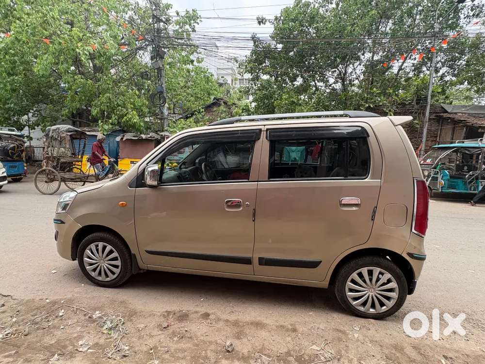 Maruti Suzuki Wagon R 2013 Petrol Well Maintained