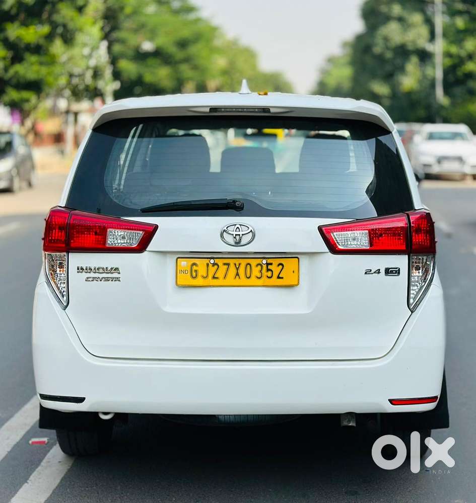 Toyota Innova Crysta 2.4 Gx Mt 8s, 2017, Diesel