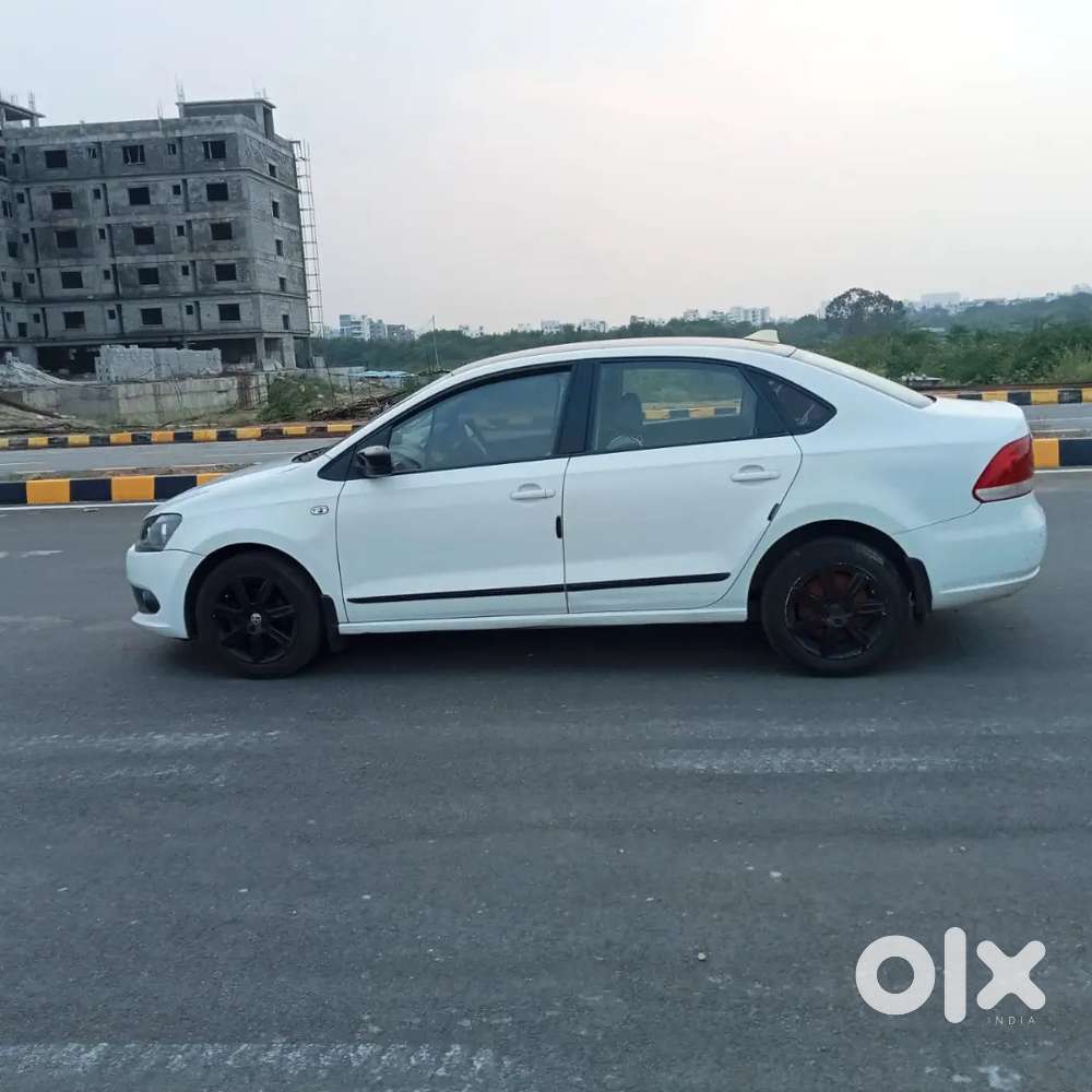 Volkswagen Vento 1.6 Tdi Highline Diesel  2011  Excellent Condition