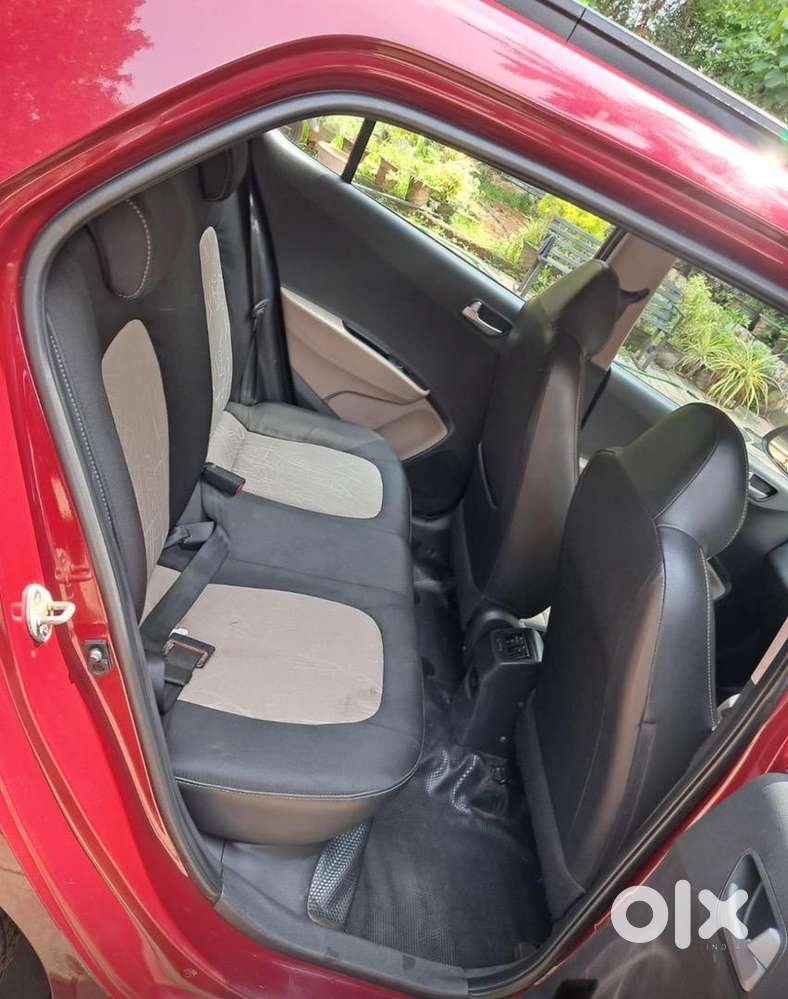 Hyundai Grand I10 2016 Petrol Well Maintained