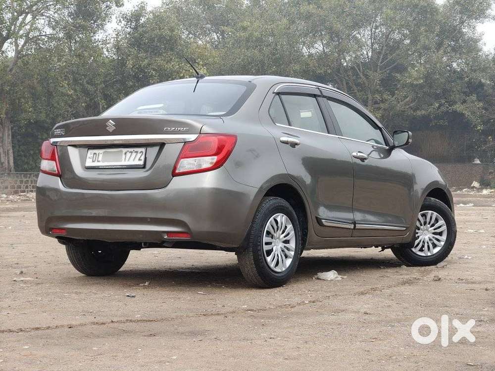 Maruti Suzuki Dzire 1.2 Vxi Amt, 2017, Petrol