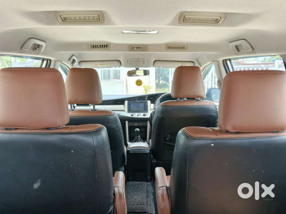 Toyota Innova Crysta [2020-ongoing] 2.4 Gx 8 Str, 2020, Diesel