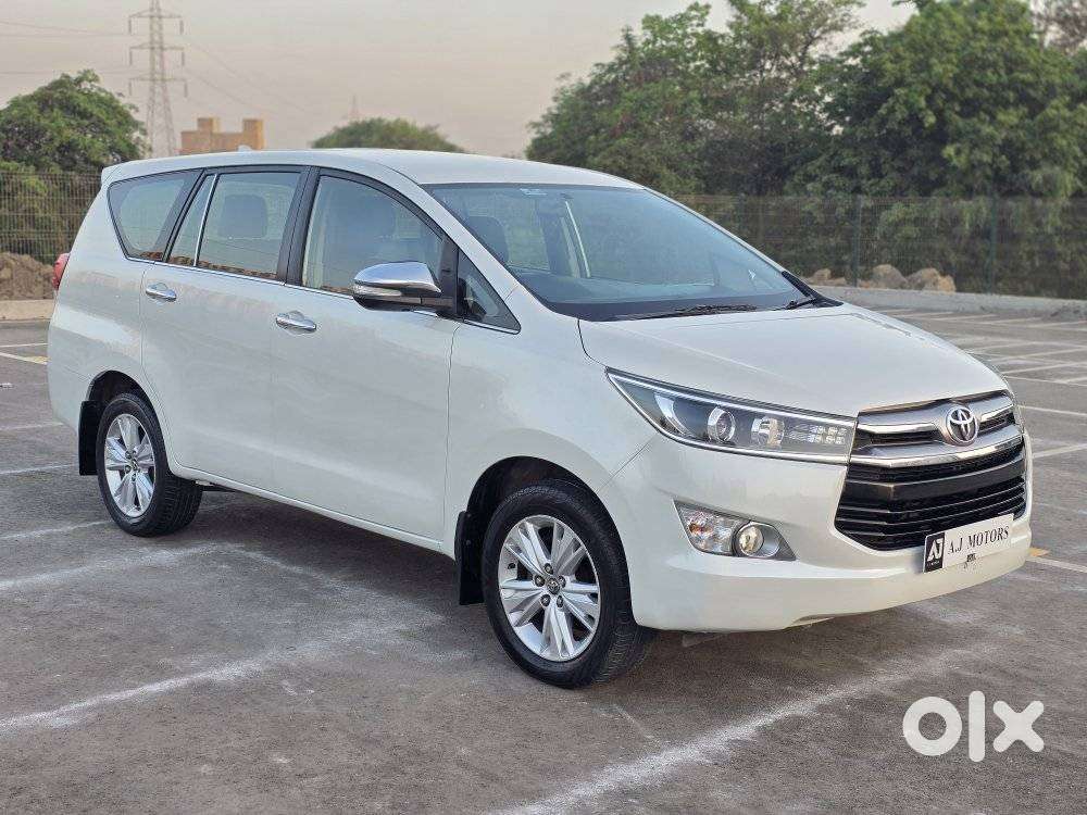 Toyota Innova Crysta 2.4 Z 7 Str, 2017, Diesel