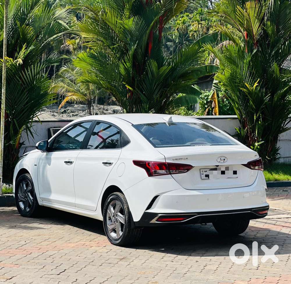 Hyundai Verna 1.5 Sx Diesel At, 2022, Diesel