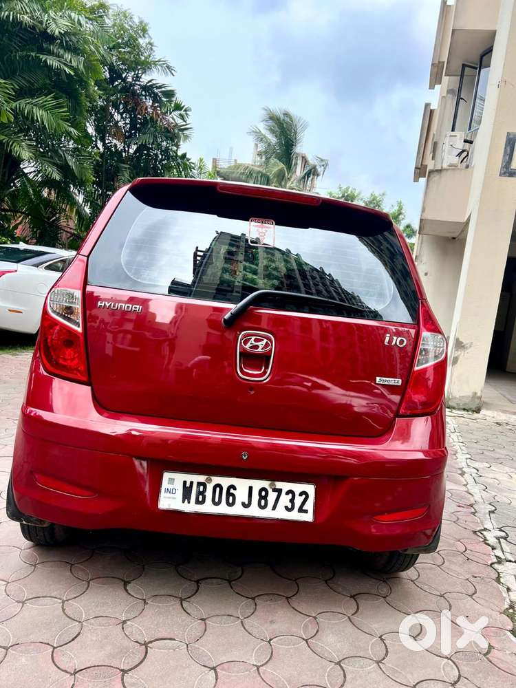 Hyundai I10 Sportz At, 2012, Petrol