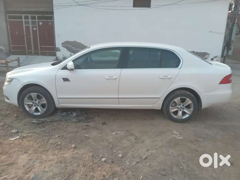 Skoda Superb Neat And Clean