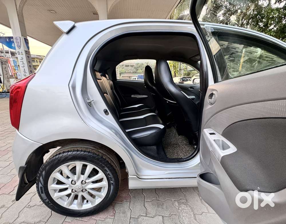 Toyota Etios Liva V Sp*, 2011, Petrol