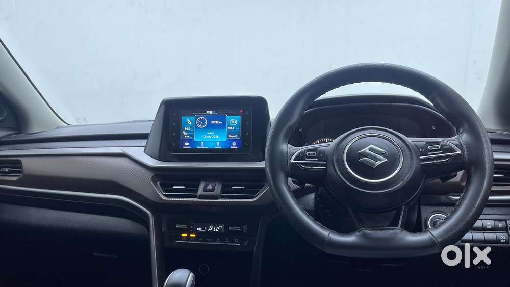 Maruti Suzuki Vitara Brezza 1.5 Zxi At, 2022, Petrol
