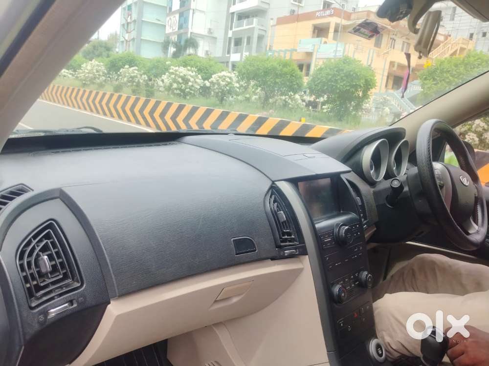 Mahindra Xuv500 2.2 W10, 2015, Diesel