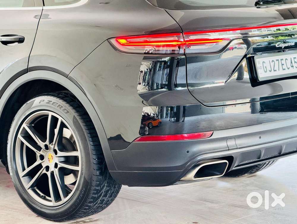 Porsche Cayenne Base, 2023, Petrol