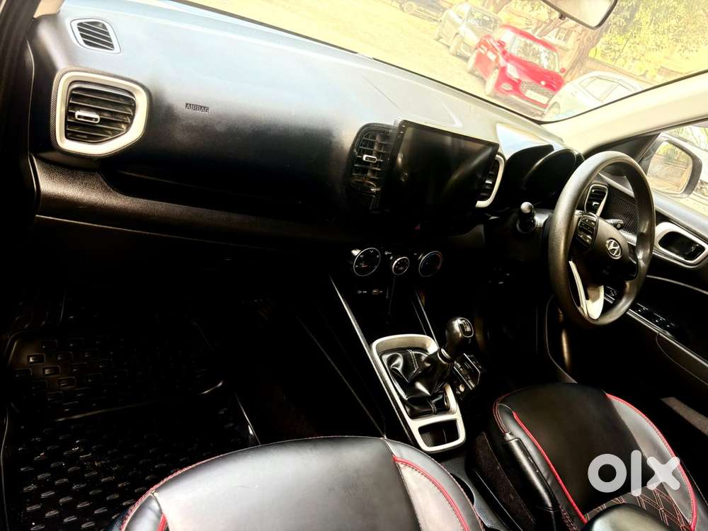 Hyundai Venue 1.2 S Plus, 2022, Petrol