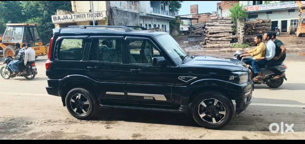 Mahindra Scorpio Classic 2.2 S 11 Mt 7 Cc, 2025, Diesel