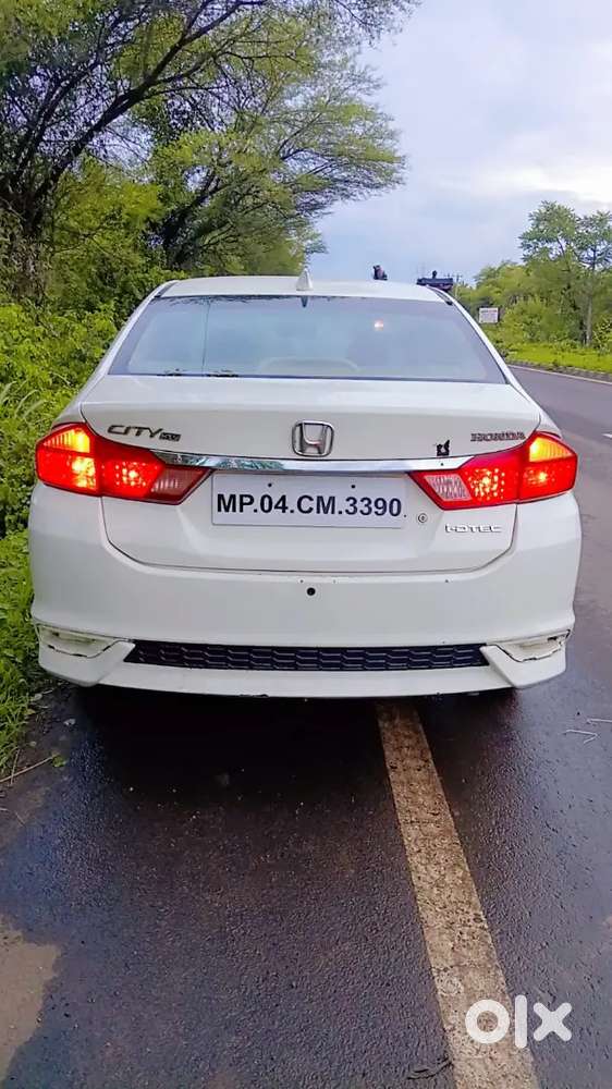 Honda City 2014 V Cvt