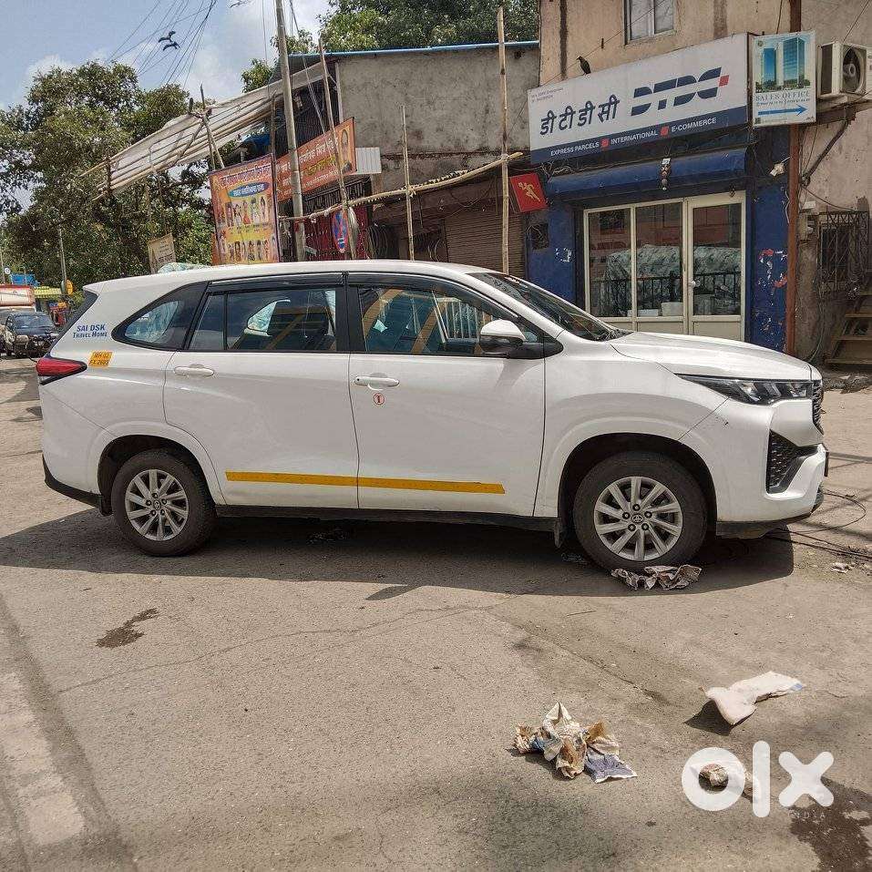Toyota Innova Hycross 2.0 Gx 7 Str, 2023, Petrol