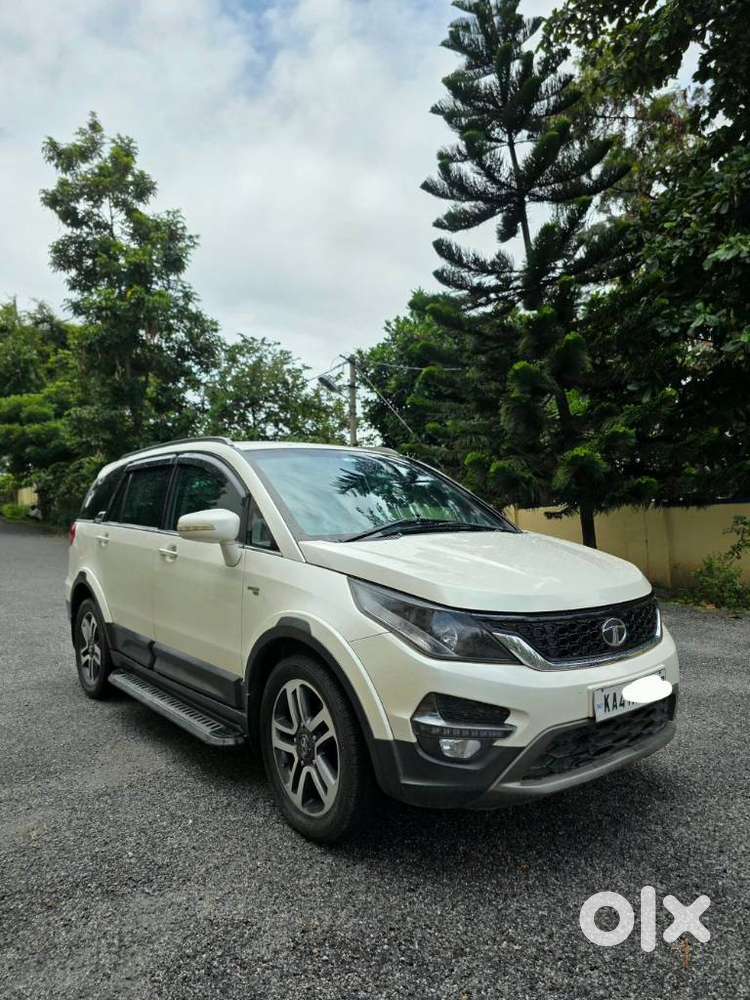 Tata Hexa 2.2 Xt 4x2 7 Str Dual Tone, 2017, Diesel