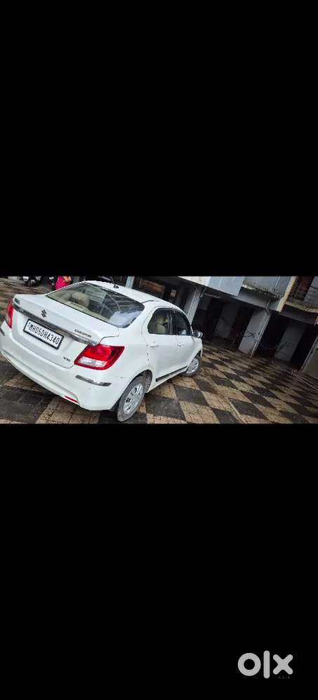 Maruti Suzuki Dzire 2017 Petrol Well Maintained