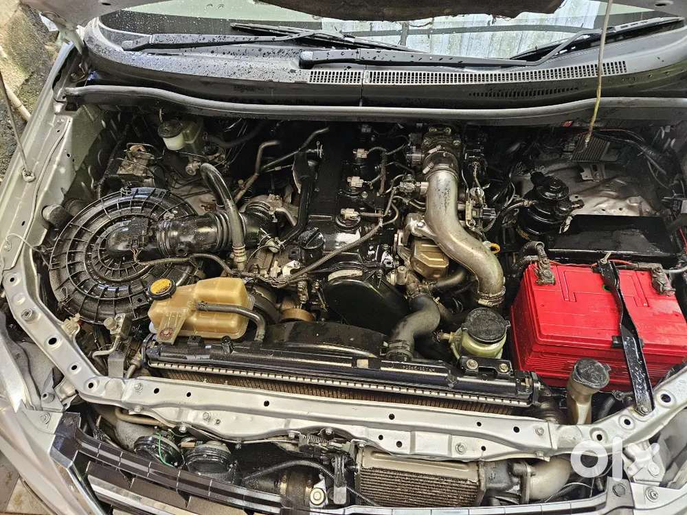 Toyota Innova 2012 Diesel Well Maintained