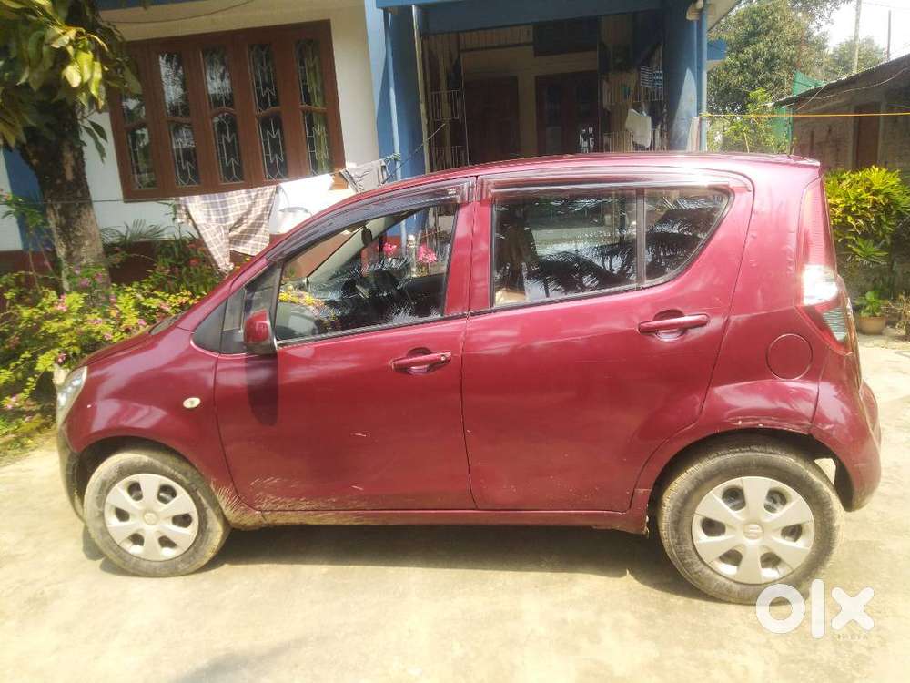 As, Power Window, Music System, Power Steering.