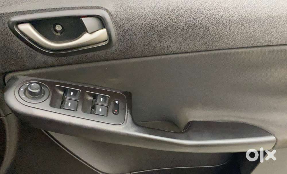 Tata Zest  1.2 Revotron Xt, 2014, Petrol