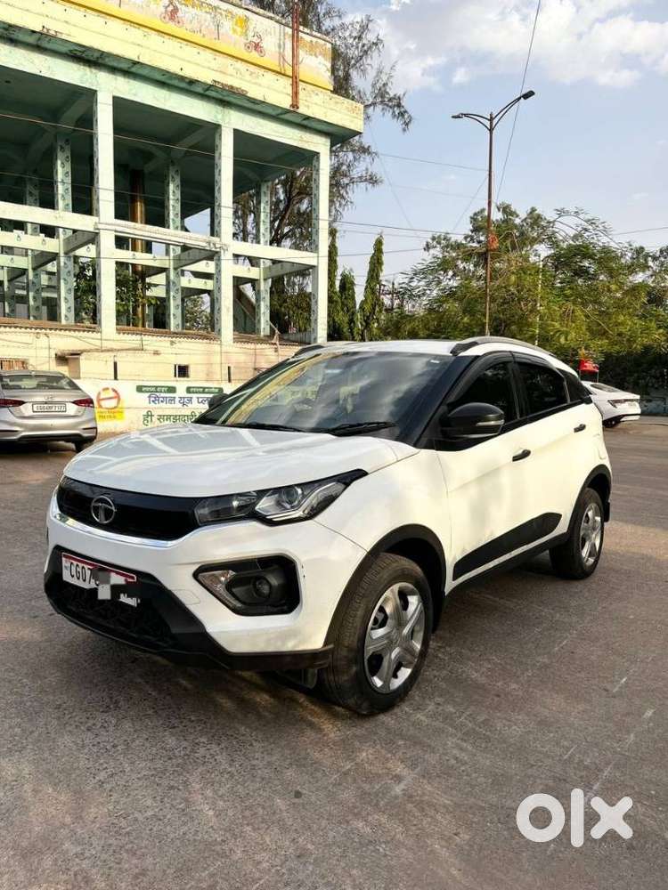 Tata Nexon 1.2 Revotron Xm (s), 2022