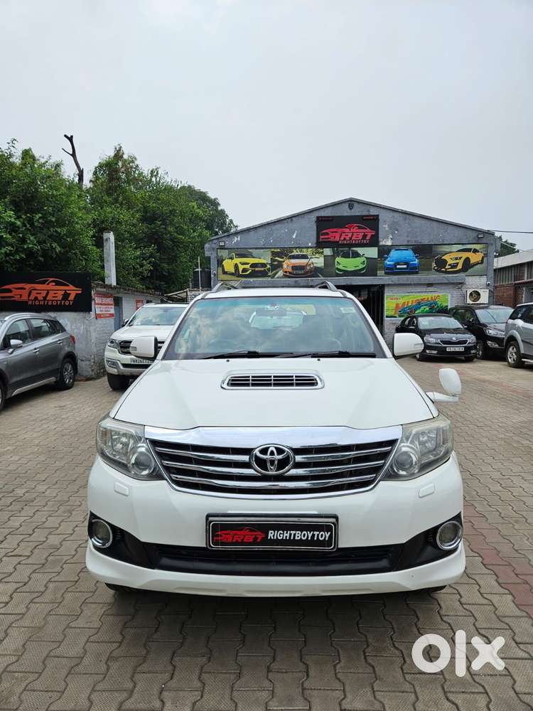 Toyota Fortuner 3.0 4x2 Automatic, 2014, Diesel