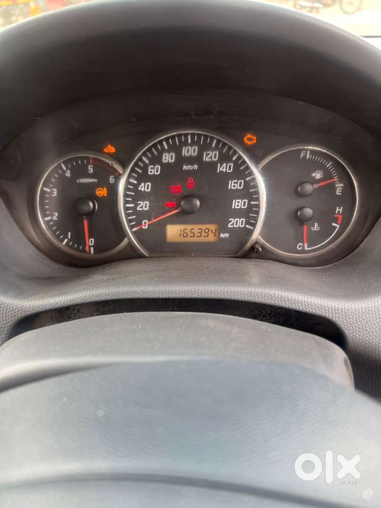 Maruti Suzuki Swift Dzire 2010